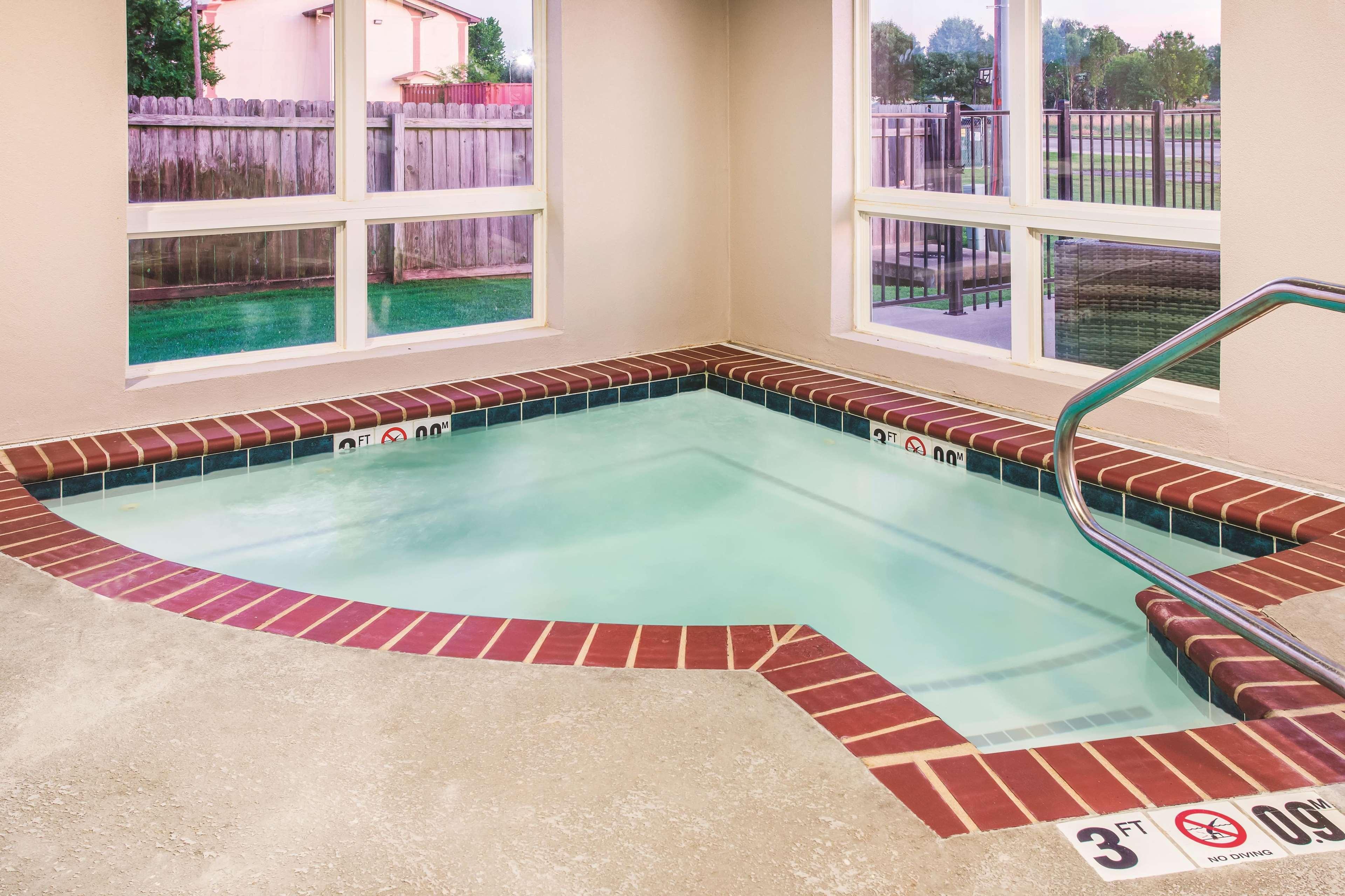 La Quinta By Wyndham Russellville Exteriér fotografie